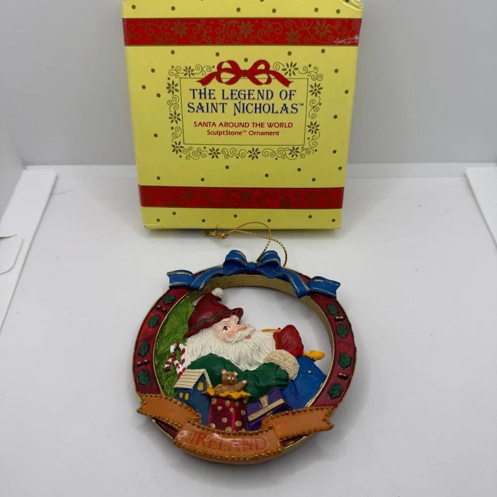 Russ Berrie Ireland Santa‎ Around the World Ornament - Ireland Christmas Holiday